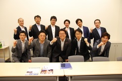 国会見学・国政懇談会（スバル販労・中執）2