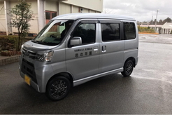 新潟スバル支部　トランスケア車両寄贈2
